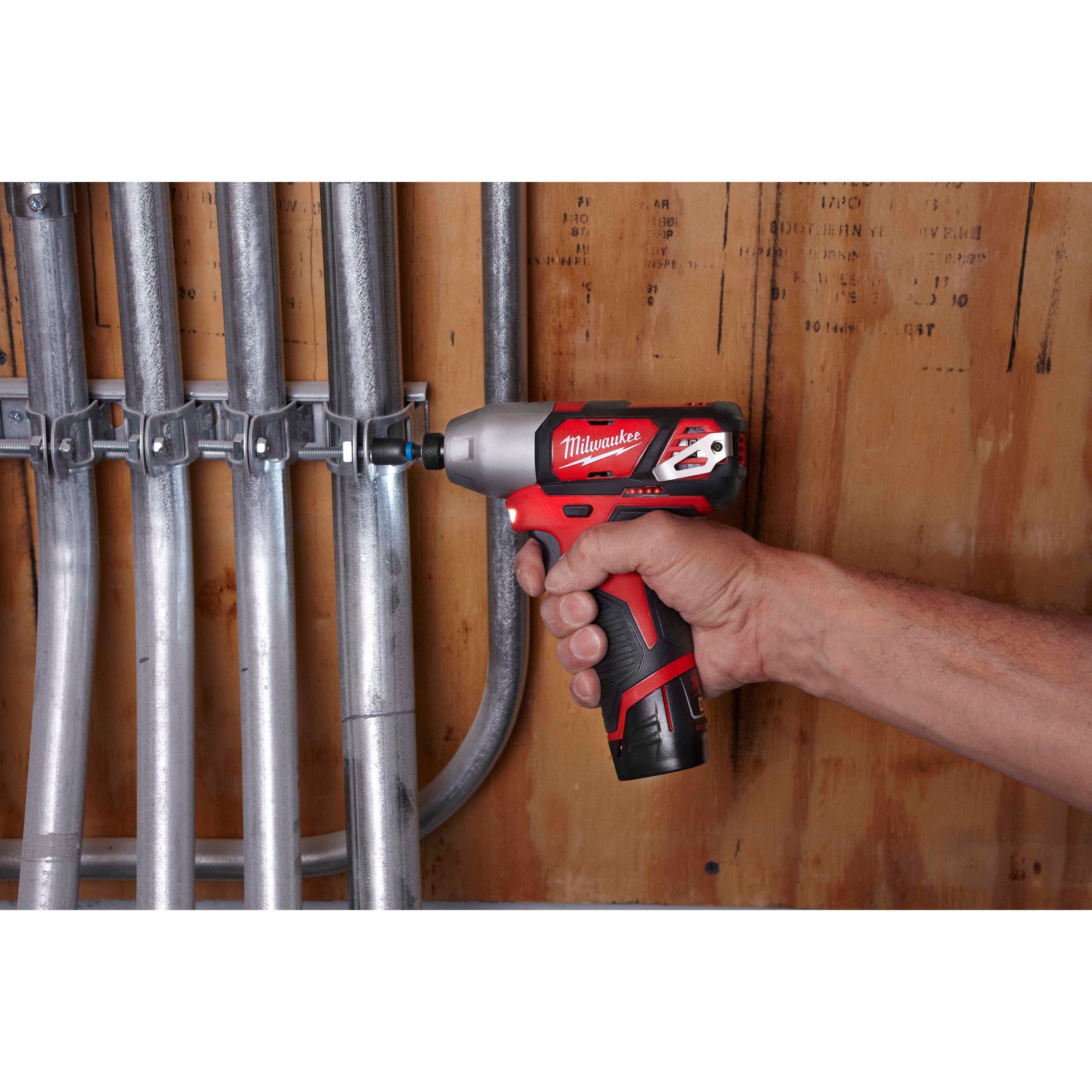 Milwaukee 2462-22 M12 1/4" Hex Impact Driver Kit - 12