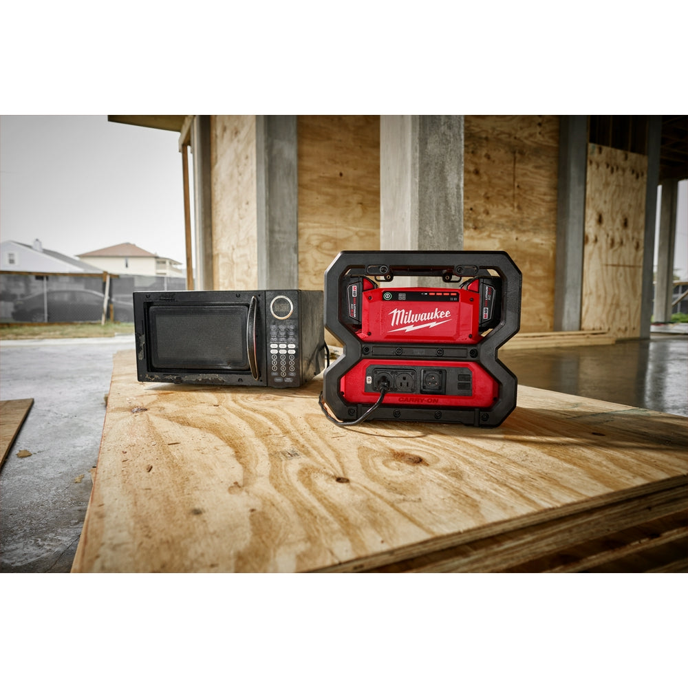 Milwaukee 2845-20 M18 CARRY-ON 3600W/1800W Power Supply - 8