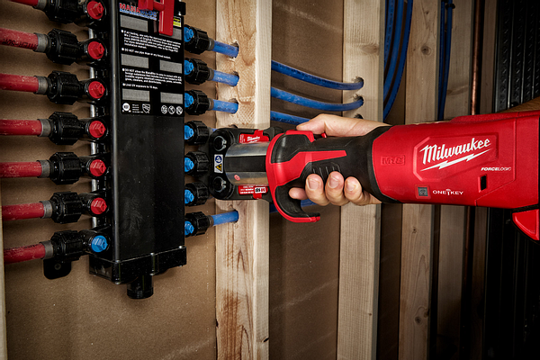 Milwaukee 2922-22 M18™ FORCE LOGIC™ Press Tool w/ ONE-KEY™ w/ 1/2"-2" CTS Jaws - 20