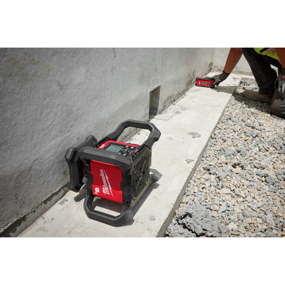 Milwaukee 3714 Red Exterior Dual Slope Rotary Laser Receiver - 4