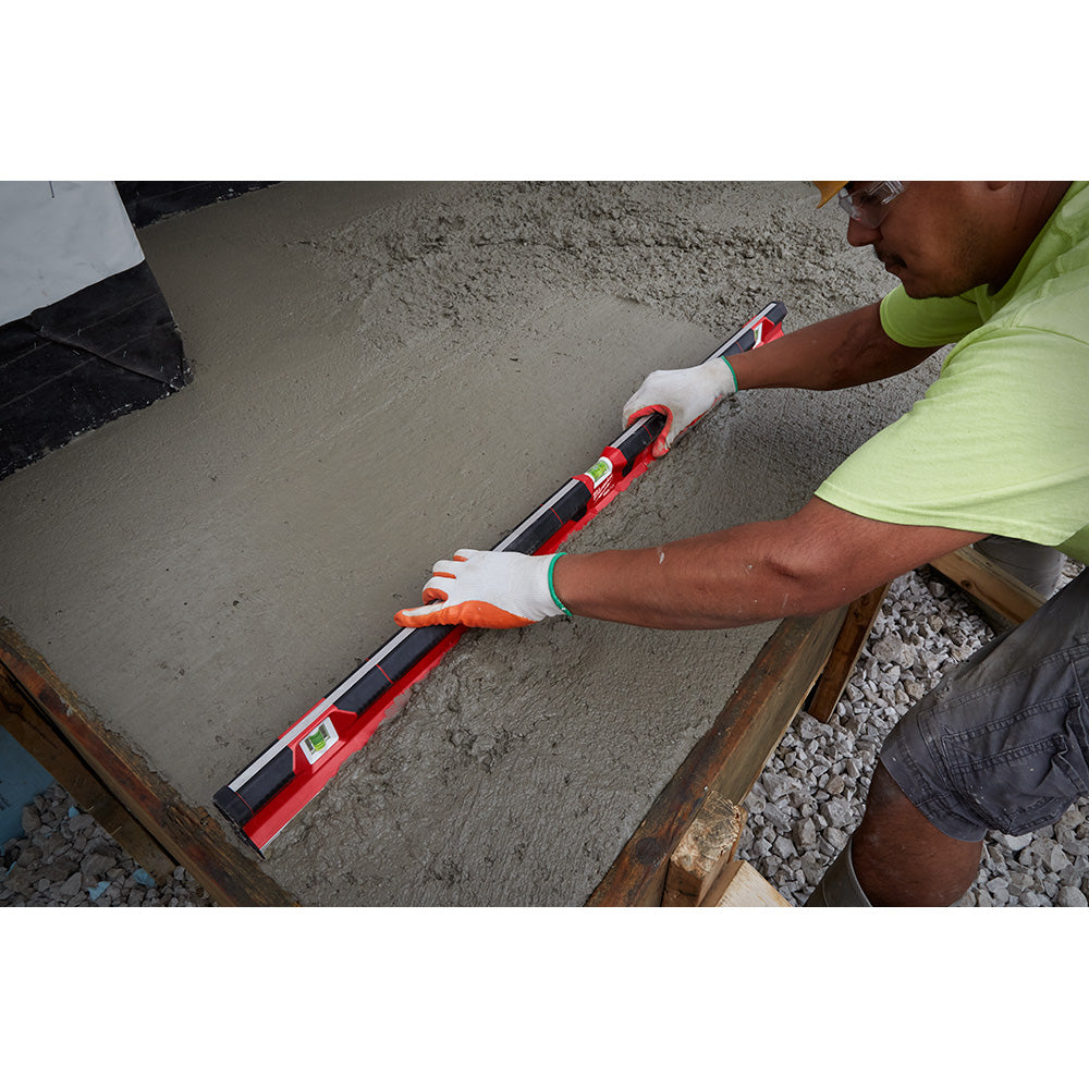 Milwaukee MLCON48 48" Concrete Screed Level - 8